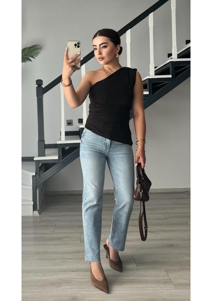 Acı Kahve Tek Omuz Asimetrik Bluz indirimleri