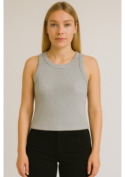 Clemantıs Kadın Kaşkorse Kumaş Askılı Geniş Biyeli Crop Bluz Düz Renk