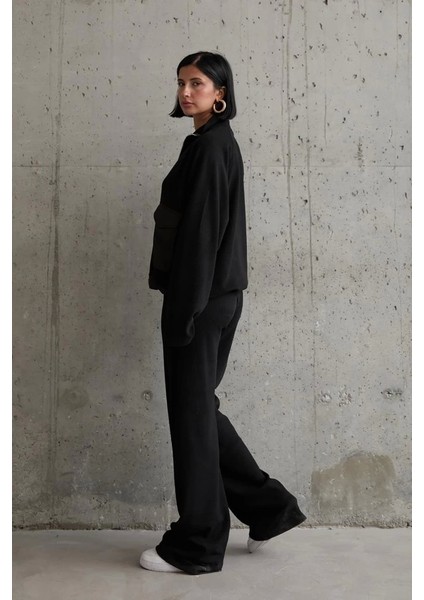 Siyah Cepli Triko Ceket ve Pantolon Takım modelleri