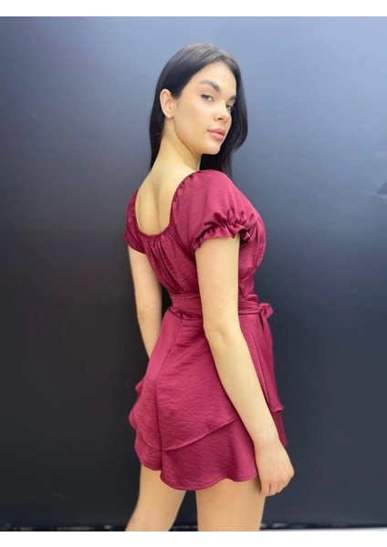 Kadın Kare Yaka Kuşak Detay Fırsat Ürün Mini Elbise fiyatları