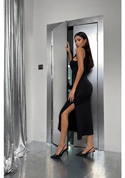 Yüzücü Yaka Spor Elbise