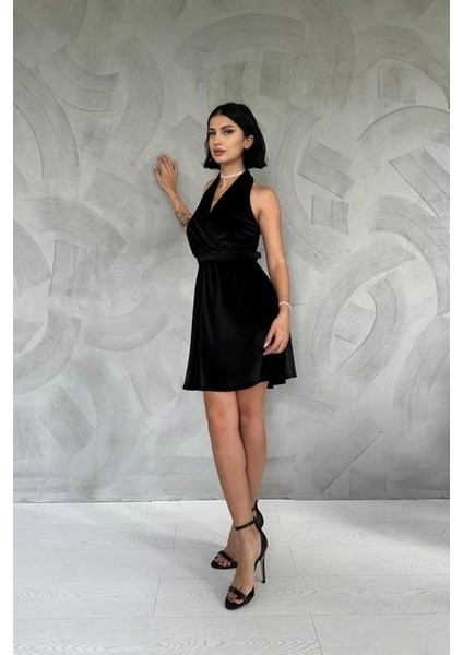 Siyah Boyundan Geçmeli Elbise fiyatları