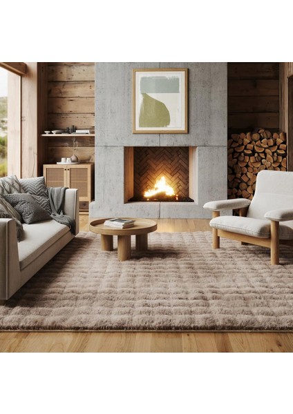 Dekoratif Camel Peluş Halı – Kaymaz, Kolay Temizlenen, Yumuşak Dokulu