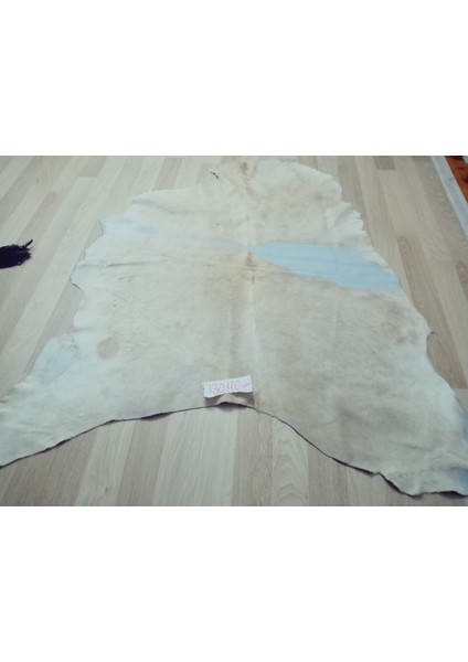 Doğal Işlenmemiş Hakiki Derisi Dana Postu Halı Yolluk