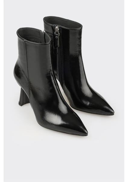 Siyah Deri Kadın Topuklu Bot fiyatları