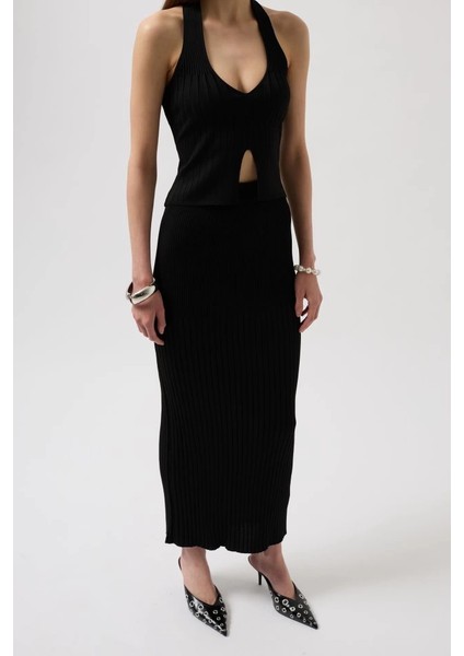 V Detay Dokulu Crop Bluz fırsatları