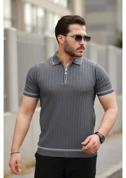 Erkek Fermuarlı Yakalı Kısa Kollu T-Shirt