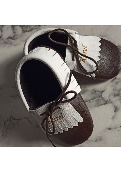 Bebeğinize Özel Koyu Kahveli Şık Ayakkabı