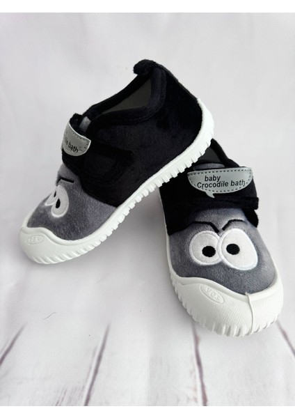 Kışlık Cırtlı Erkek Çocuk Pandufu fırsatları