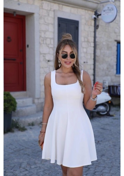 Kadın Kare Yaka Mini Elbise modelleri