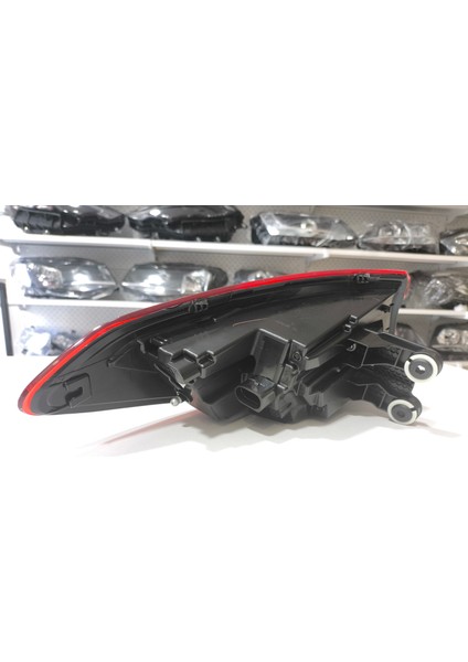 Seat Leon Ledli Sağ Dış Stop 2020 - 2021 5FA945096 Depo Marka DPO-445-1943R-AE