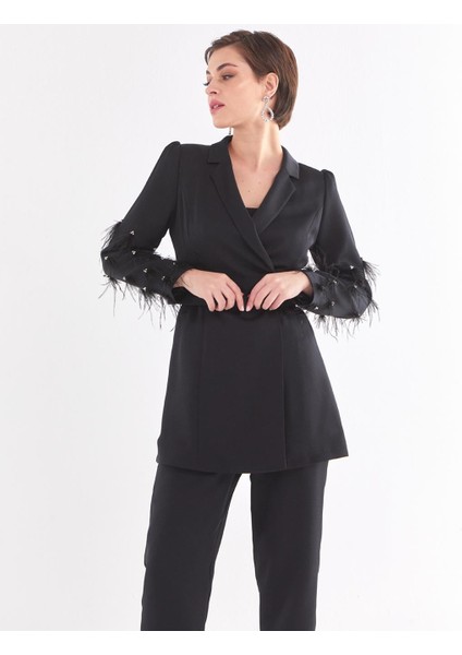 Püskül Detaylı Takım-Siyah fiyatları