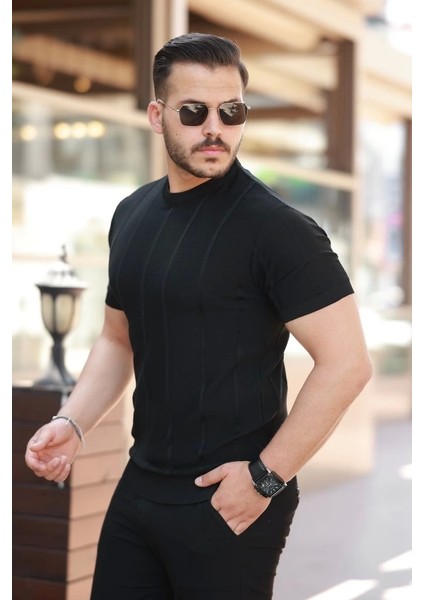 Erkek Desenli Çizgi Kabartmalı Kısa Kollu Tişört fiyatları