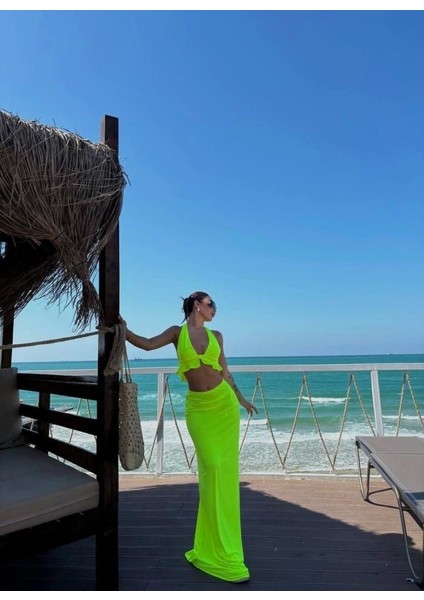 Kadın Mayo Kumaş Bağlamalı Crop ve Maxi Boy Etek Ikili Takım fiyatları