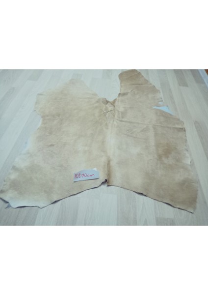 Doğal Işlenmemiş Hakiki Derisi Dana Postu Halı Yolluk