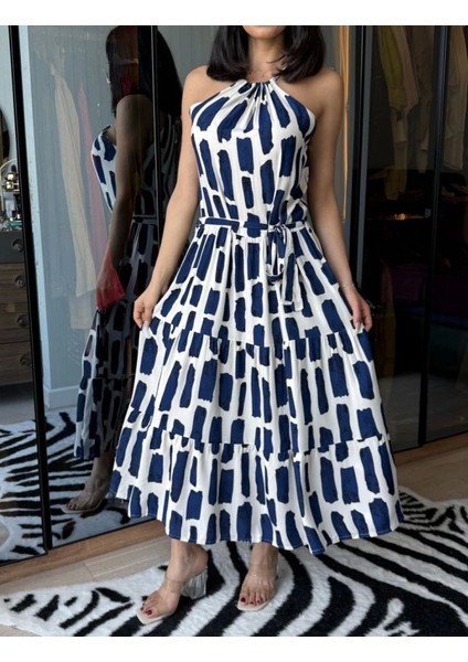 Kadın Viskon Kumaş Ip Askılı Halter Yaka Cepli Midi Boy Elbise modelleri