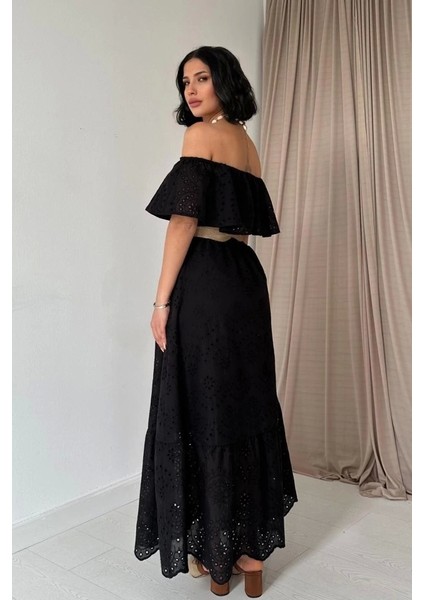 Siyah Omzu Lastikli Brode Elbise fırsatları