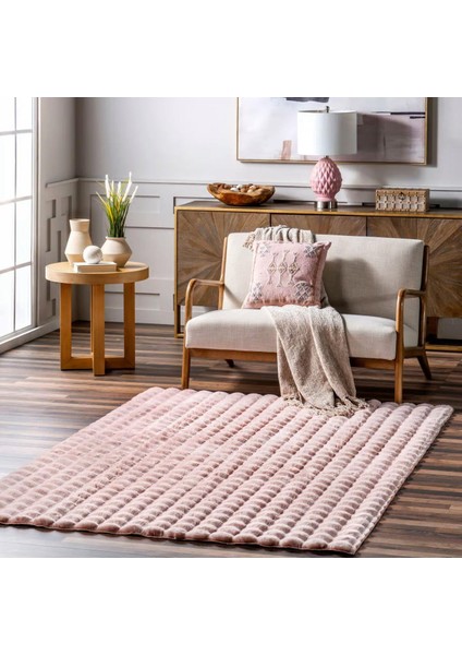 Dekoratif Pudra Peluş Halı – Kaymaz, Kolay Temizlenen, Yumuşak Dokulu