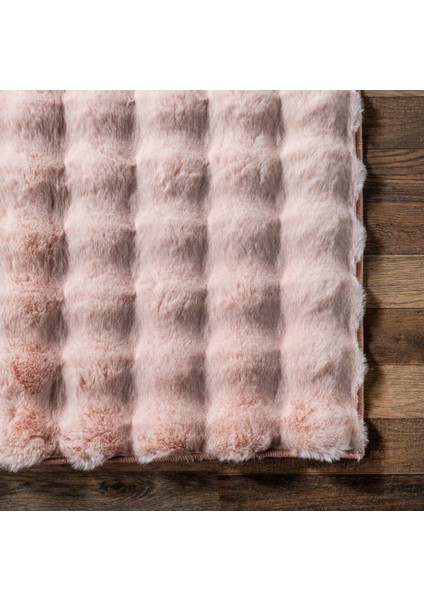 Dekoratif Pudra Peluş Halı – Kaymaz, Kolay Temizlenen, Yumuşak Dokulu modelleri