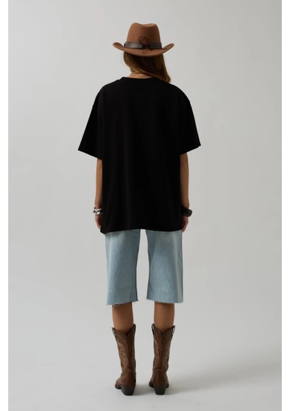 Basic Oversize Siyah T-Shirt indirimleri