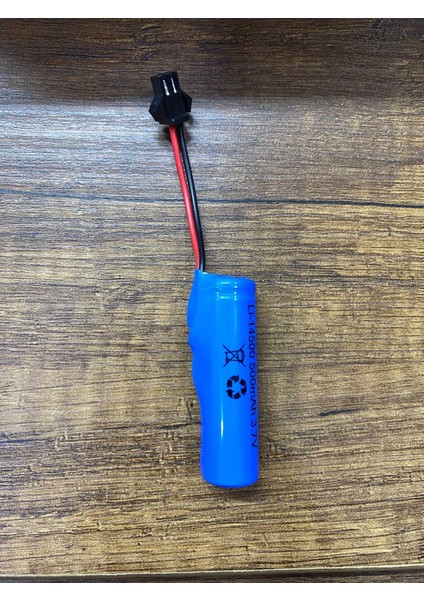 3.7V 14500 Li-Ion Siyah Soketli Oyuncak Araba Pili Şarjlı Uzaktan Kumandalı Oyuncak Araba Lion Pili fiyatları