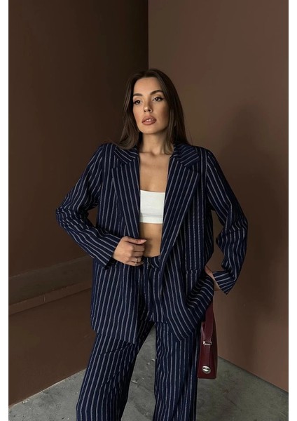 Lacivert Çizgili Ceket ve Pantolon Takım fırsatları