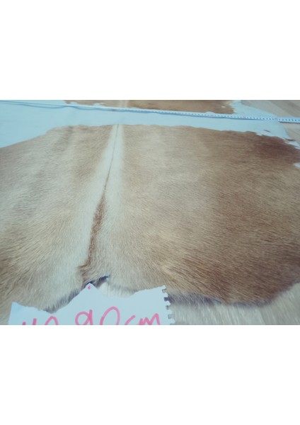 Doğal Işlenmemiş Hakiki Derisi Dana Postu Halı Yolluk