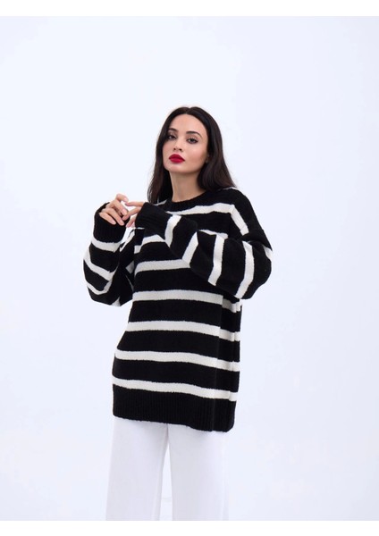 43111 Triko Çizgili Salaş Kazak-Siyah-Ekru