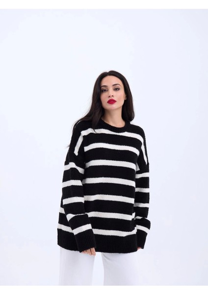 43111 Triko Çizgili Salaş Kazak-Siyah-Ekru indirimleri