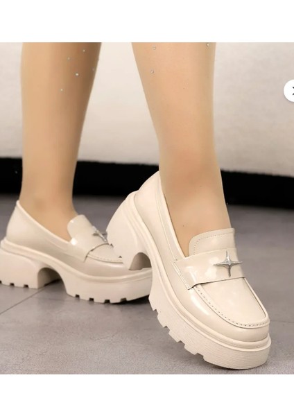 304 - Yıldız Detaylı Loafer - Oxford - Akıllı Ortopedik Taban - Kadın Ayakkabı