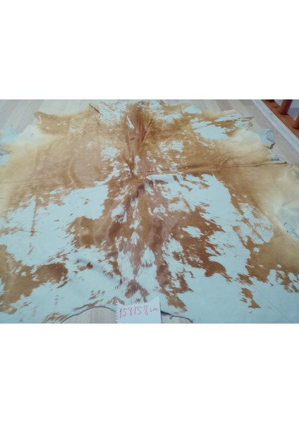 Doğal Işlenmemiş Hakiki Derisi Dana Postu Halı Yolluk