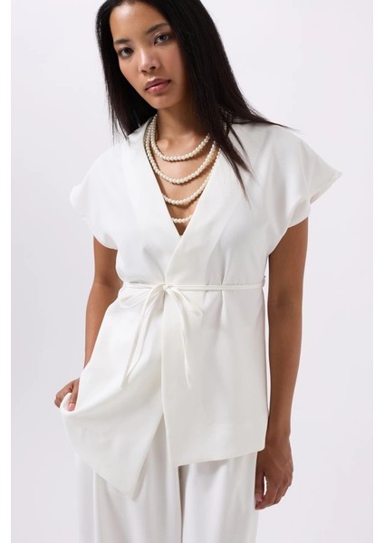 Bağcık Detay Yelek modelleri