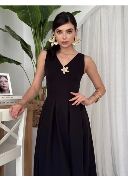 Late Yıldız Detaylı Elbise