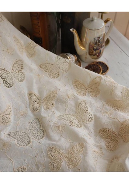 Pamuk Fisto Dantel Kelebek Detaylı Minik Zarif Pullu Krem Renkte fırsatları