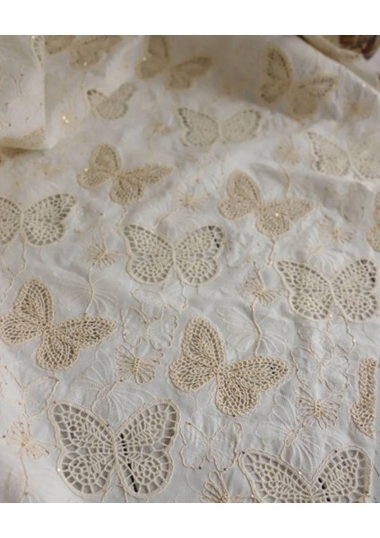 Pamuk Fisto Dantel Kelebek Detaylı Minik Zarif Pullu Krem Renkte