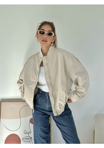 Bej Parçalı Bomber Ceket