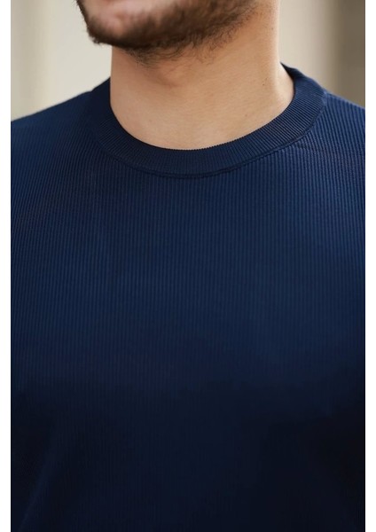 Erkek Bisiklet Yaka Jakarlı Kısa Kollu Tshirt modelleri