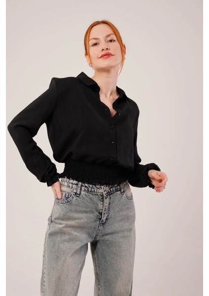Bel ve Bilek Lastikli Siyah Bluz