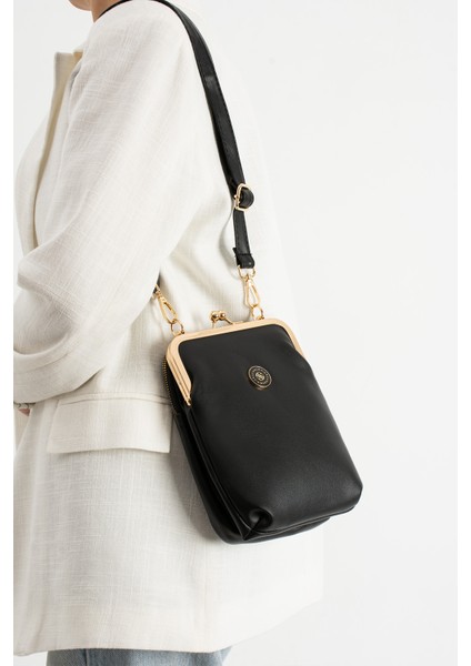 Kadın Burslu Gold Aksesuarlı Ayarlanabilir Çapraz Askılı Suni Deri Omuz ve Çapraz Çanta fiyatları