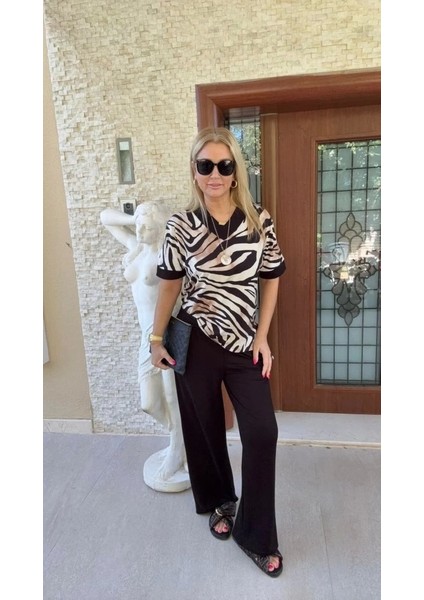 Kadın Zebra Desenli Ikili Takım fiyatları