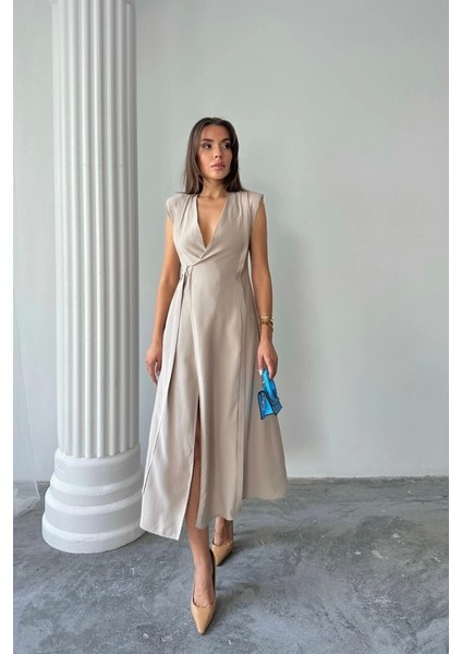 Kruvaze Vatkalı Kolsuz Elbise Modal Kumaş - Bej fiyatları