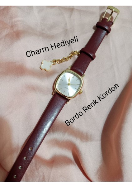 Kadın Kol Saati Bordo Kordon Retro Still Marka Model Vintage Oval Charmlı Gold Kasa 0021