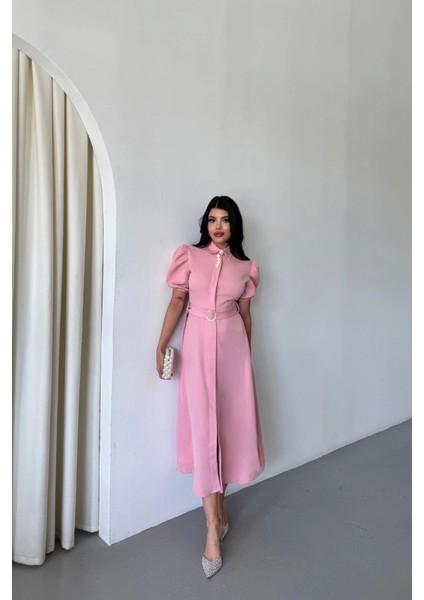 Yaka Düğme Detaylı Elbise- Pembe