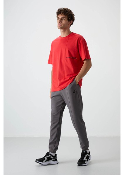 Comfort Fit Nakışlı Koyu Gri Erkek Eşofman Altı T15ER-82123_01