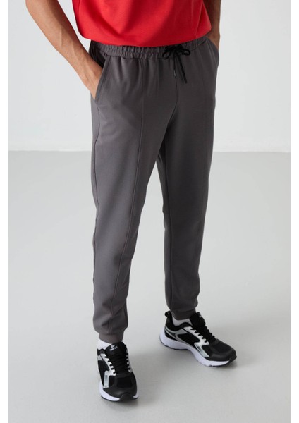 Comfort Fit Nakışlı Koyu Gri Erkek Eşofman Altı T15ER-82123_01 modelleri