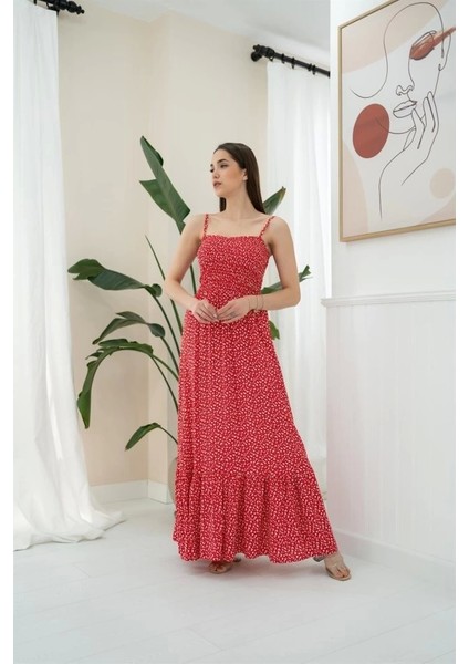 Kırmızı Eteği Fırfırlı Elbise