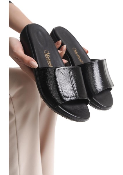 Ortopedik Deri Taban Topuk Dikeni Destekli Günlük Siyah Terlik