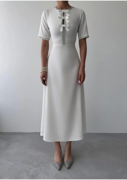 Wera Taşlı Fiyonk Detaylı Elbise fiyatları