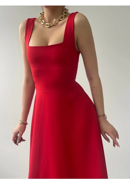 Neapolitan Askılı Elbise indirimleri