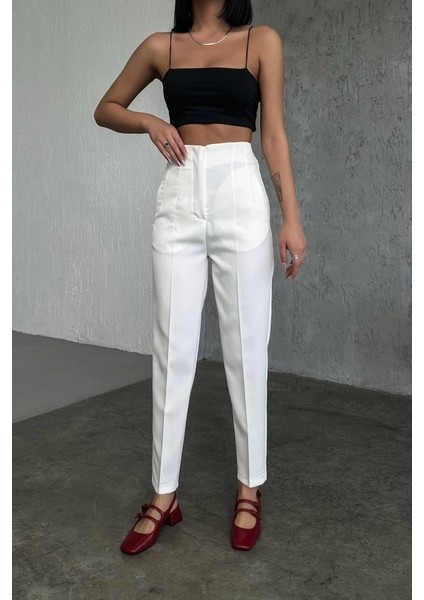 Yüksek Bel Pensli̇ Pantolon fırsatları